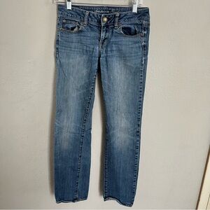 Women’s American Eagle Straight Leg Jeans